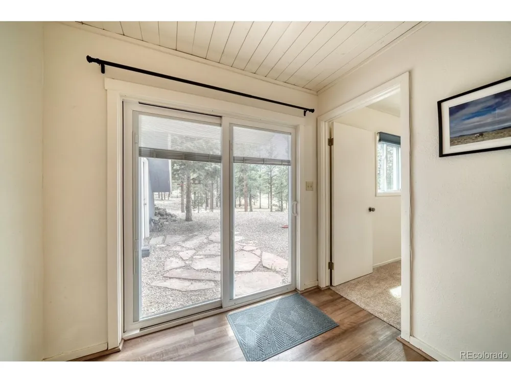 453 Black Fawn Lane Westcliffe, CO 81252