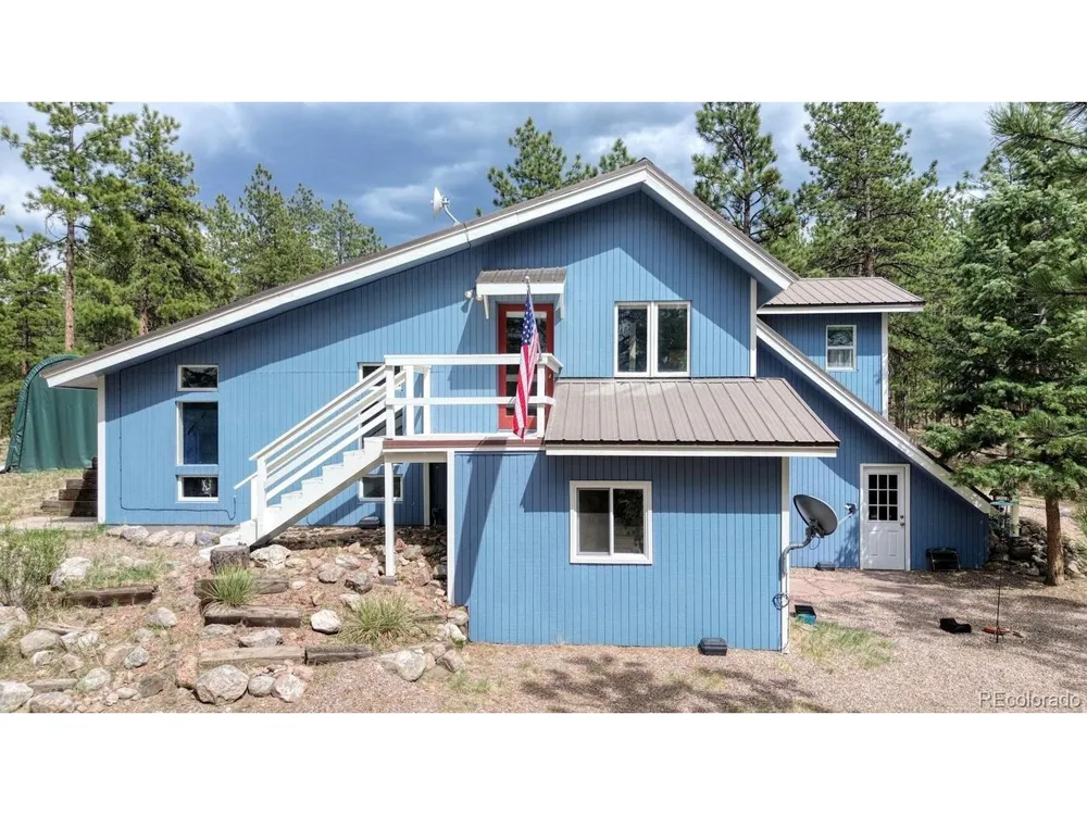 453 Black Fawn Lane Westcliffe, CO 81252