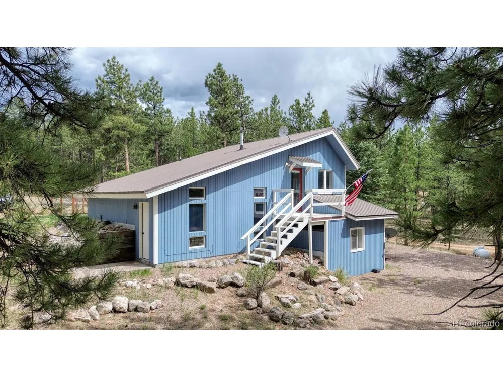 453 Black Fawn Lane Westcliffe, CO 81252
