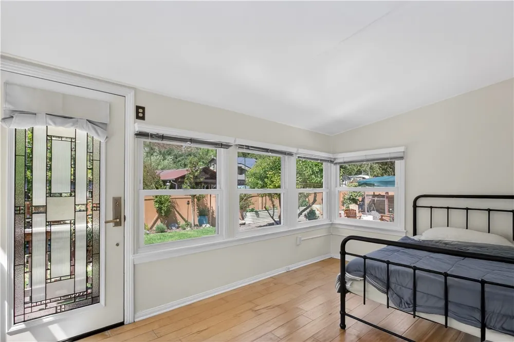 29300 Hazel Bell Drive Silverado Canyon, CA 92676