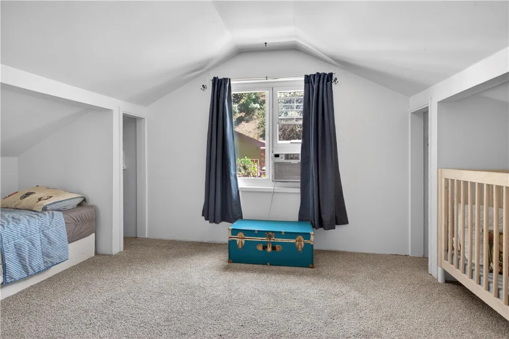 29300 Hazel Bell Drive Silverado Canyon, CA 92676