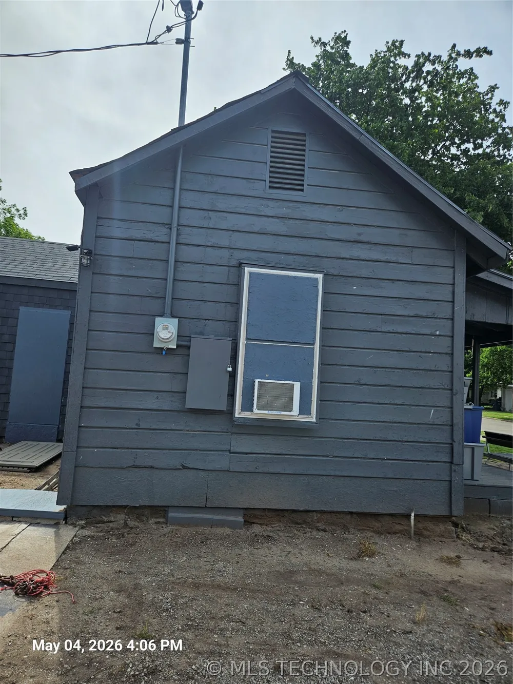 719 E 2nd Street Cushing, OK 74023
