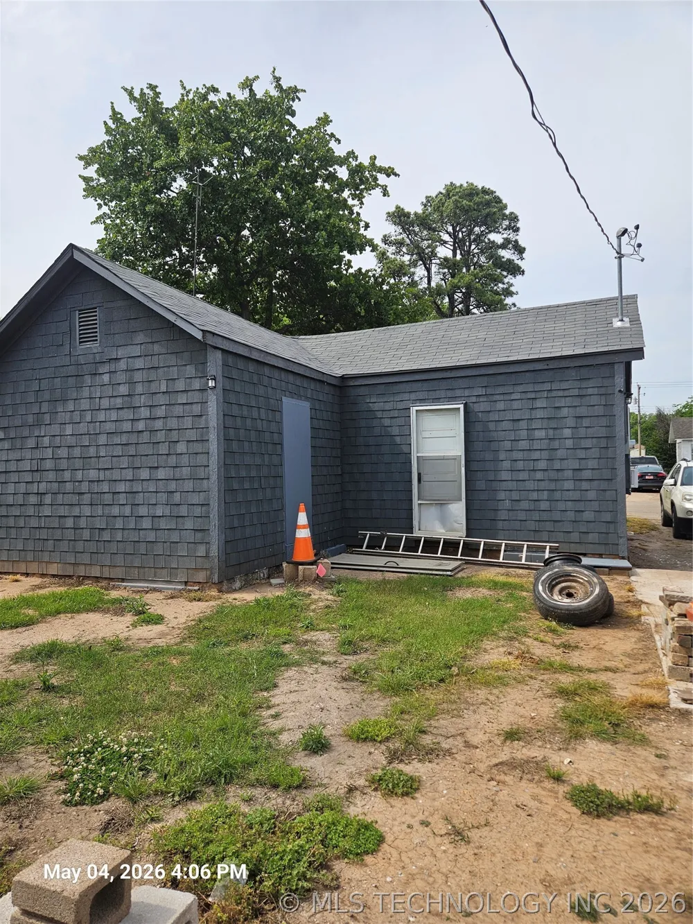 719 E 2nd Street Cushing, OK 74023