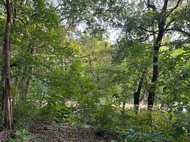 1878 W Belt Line Road Cedar Hill, TX 75104