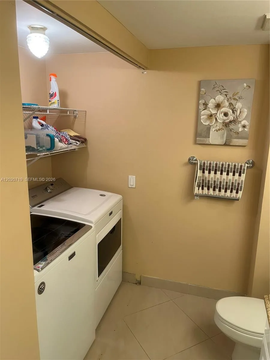 3610 Yacht Club Dr #1511 Penthouse Aventura, FL 33180