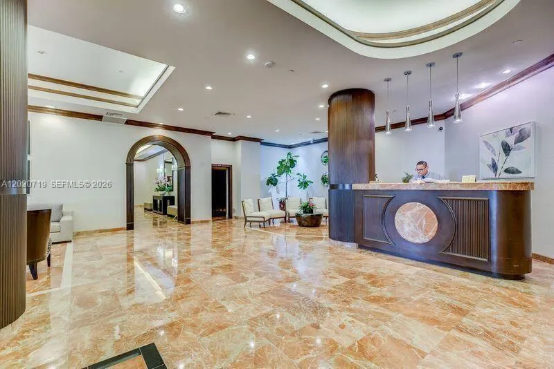 3610 Yacht Club Dr #1511 Penthouse Aventura, FL 33180