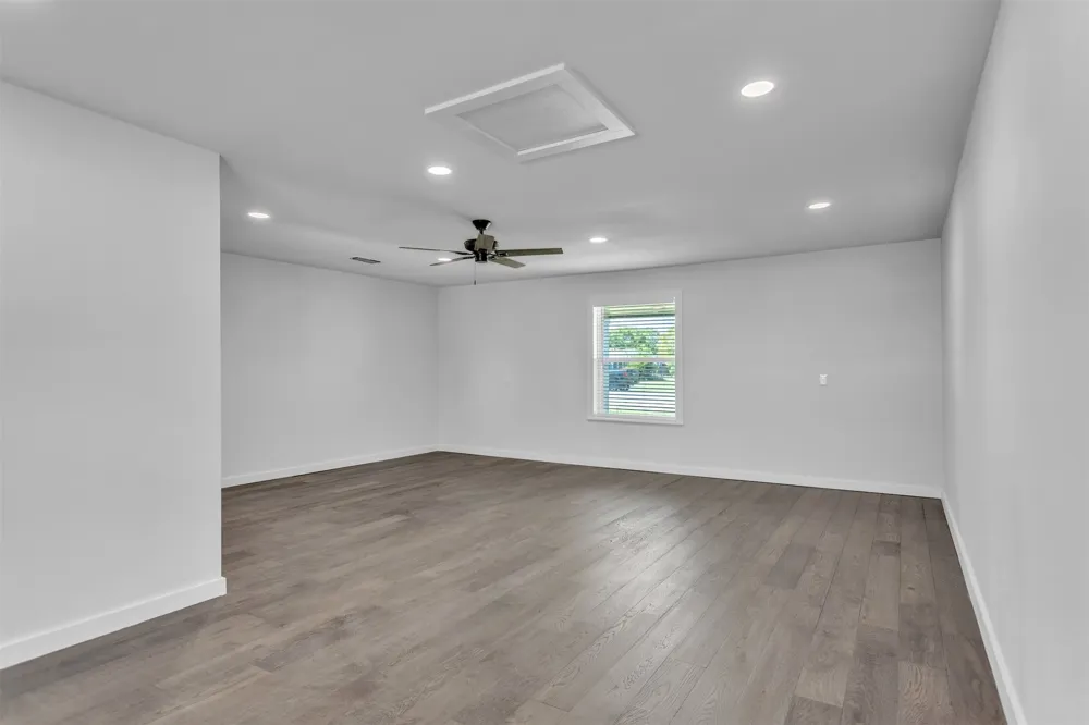 110 Twin Circle Wortham, TX 76693