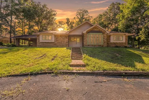 130 Forest Drive