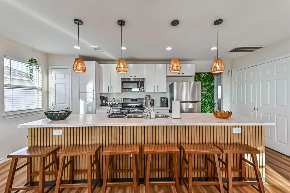 414 Thunder Road Surfside Beach, TX 77541