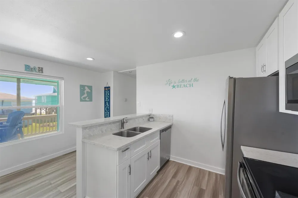 12917 John Reynolds Road Galveston, TX 77554