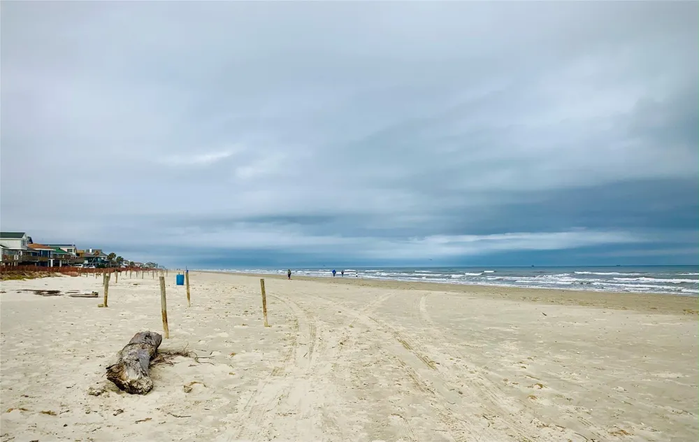 12917 John Reynolds Road Galveston, TX 77554