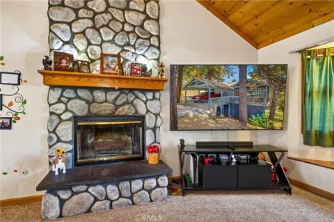 30949 Wild Oak
