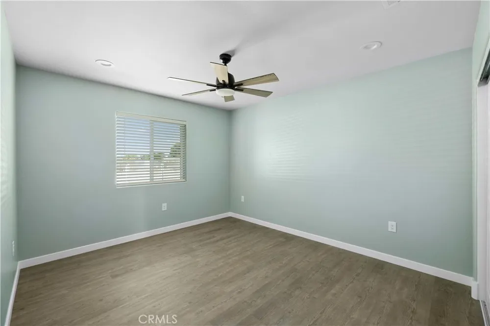 37842 117th Littlerock, CA 93543