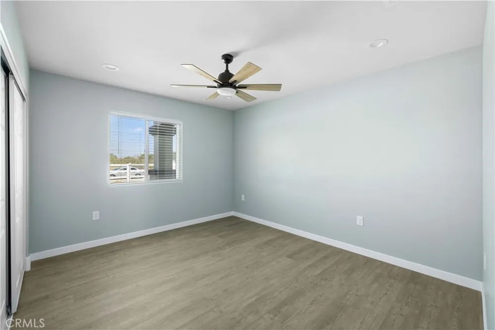 37842 117th Littlerock, CA 93543