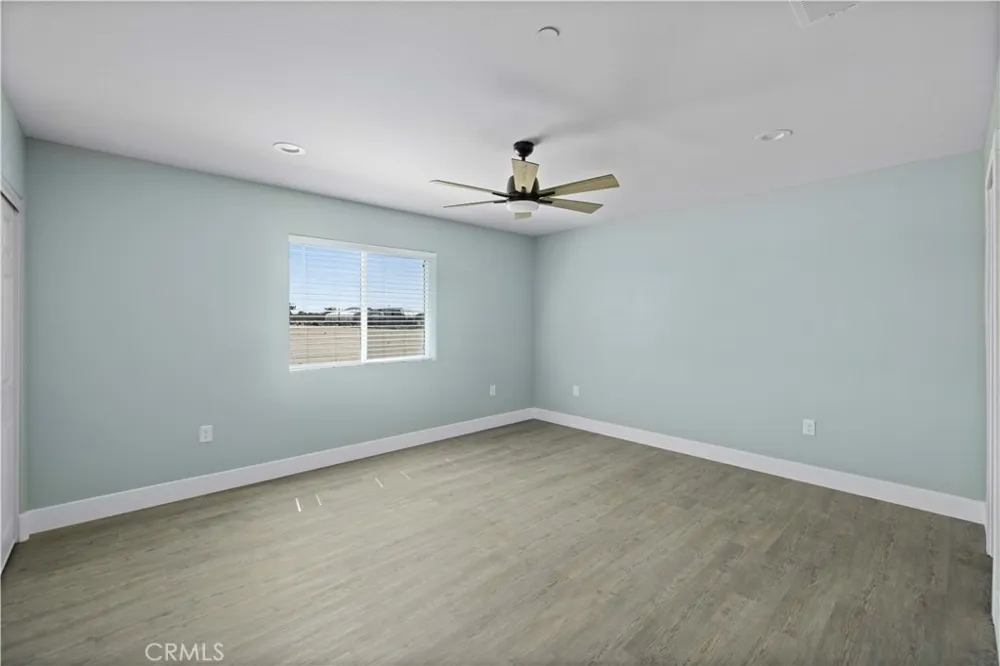 37842 117th Littlerock, CA 93543