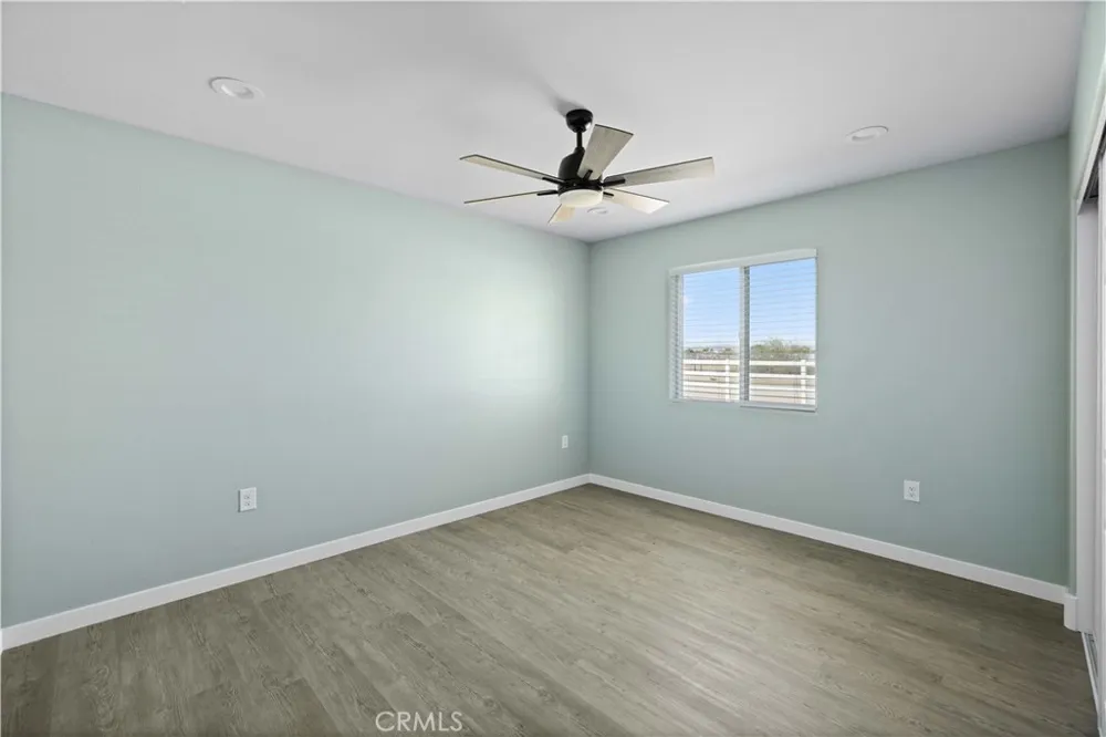 37842 117th Littlerock, CA 93543