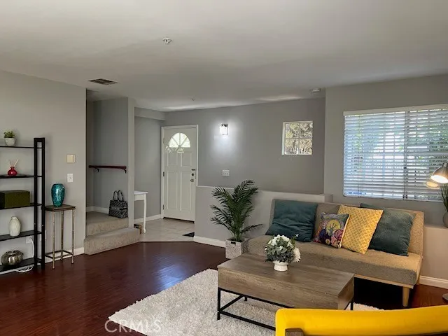 707 S Chapel Avenue Alhambra, CA 91801