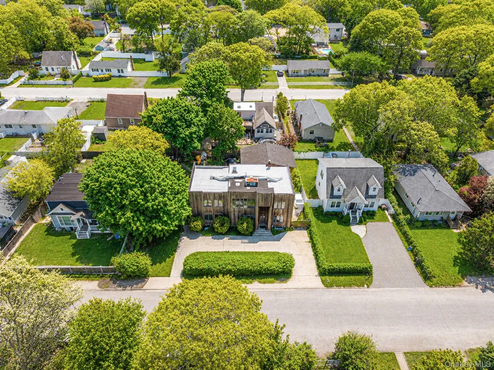 46 Brushwood Drive Shirley, NY 11967
