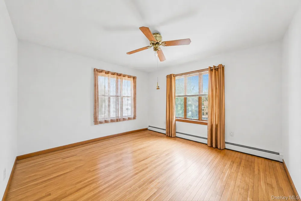 46 Brushwood Drive Shirley, NY 11967