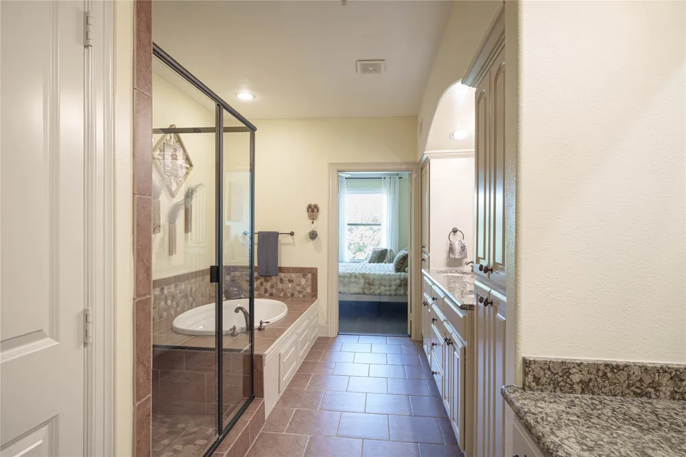 500 Waters Edge Drive #221 Lake Dallas, TX 75065