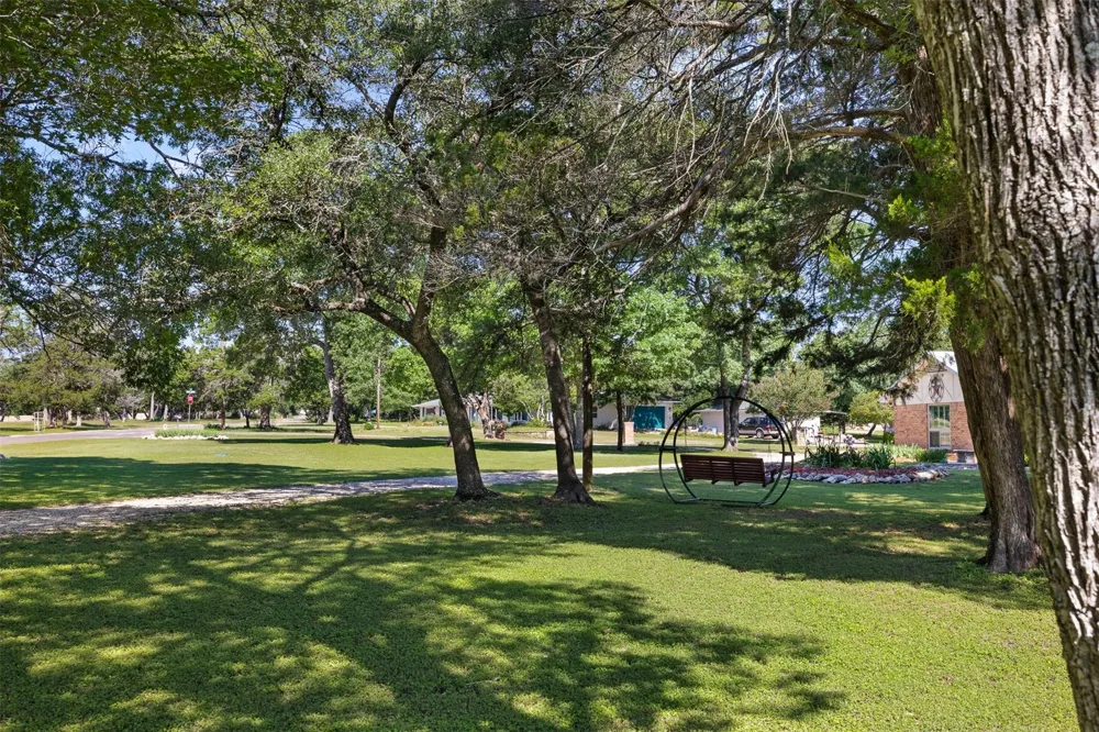 118 Deer Trail Bruceville-Eddy, TX 76630