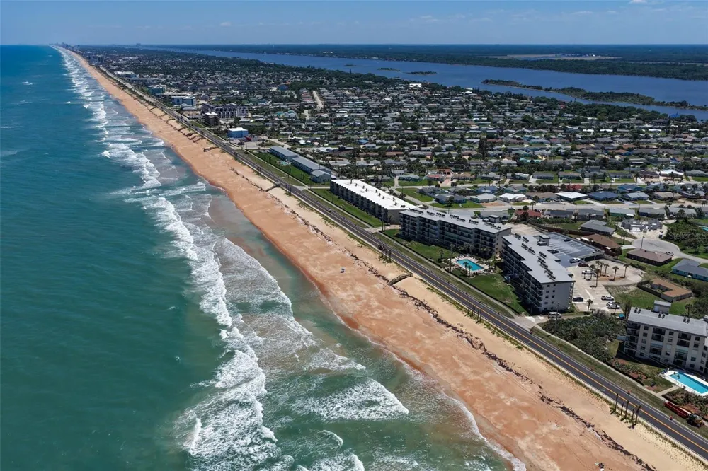 2700 OCEAN SHORE BOULEVARD #316 Ormond Beach, FL 32176