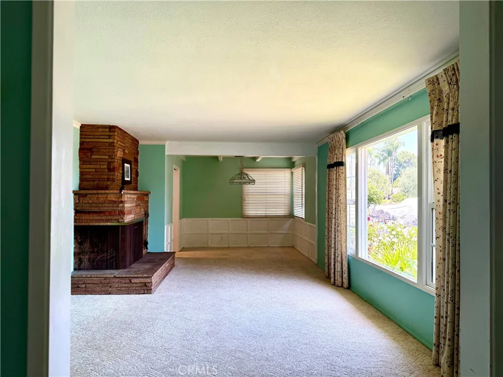 543 E Comstock Glendora, CA 91741