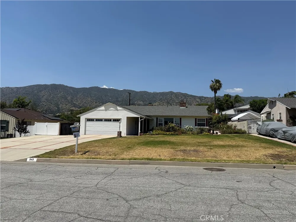 543 E Comstock Glendora, CA 91741