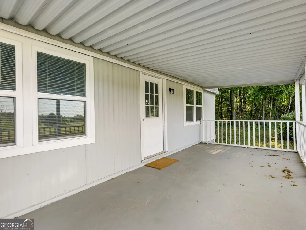 8490 Belton Bridge RD Lula, GA 30554