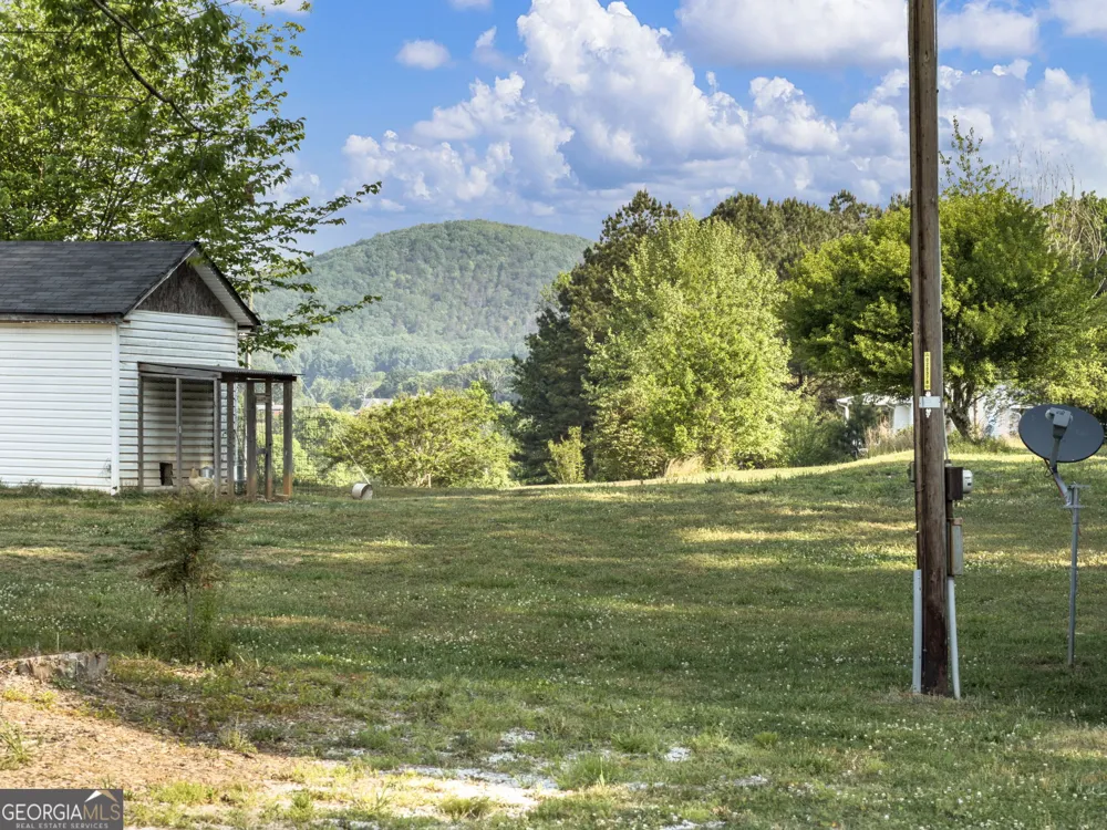 8490 Belton Bridge RD Lula, GA 30554