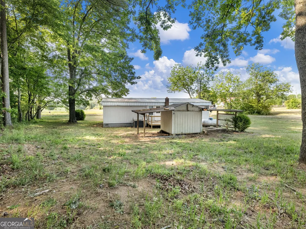 8490 Belton Bridge RD Lula, GA 30554