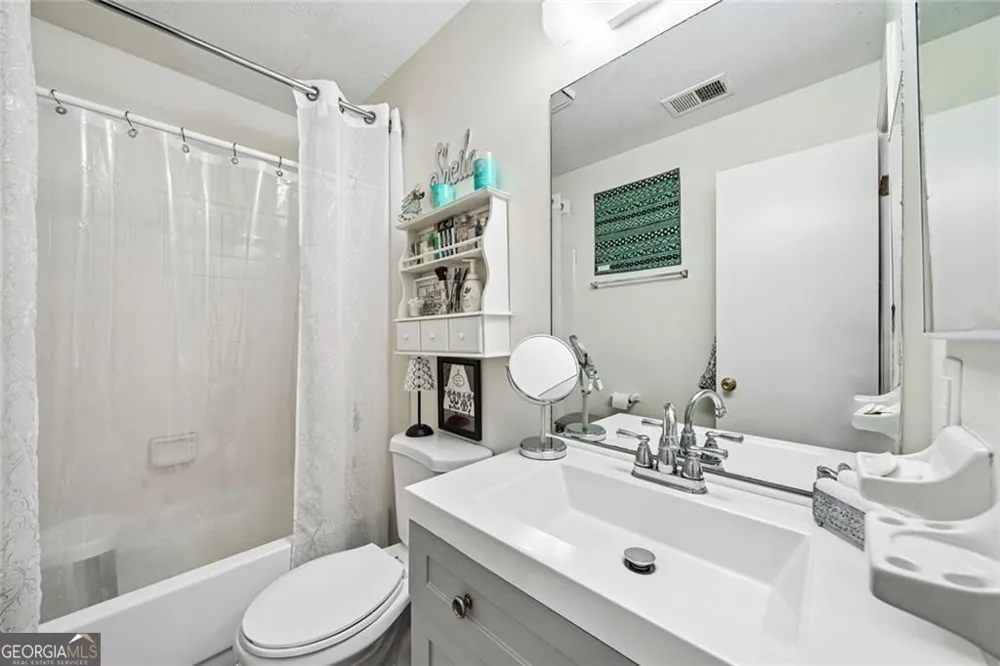 4358 Timberlake Stone Mountain, GA 30083