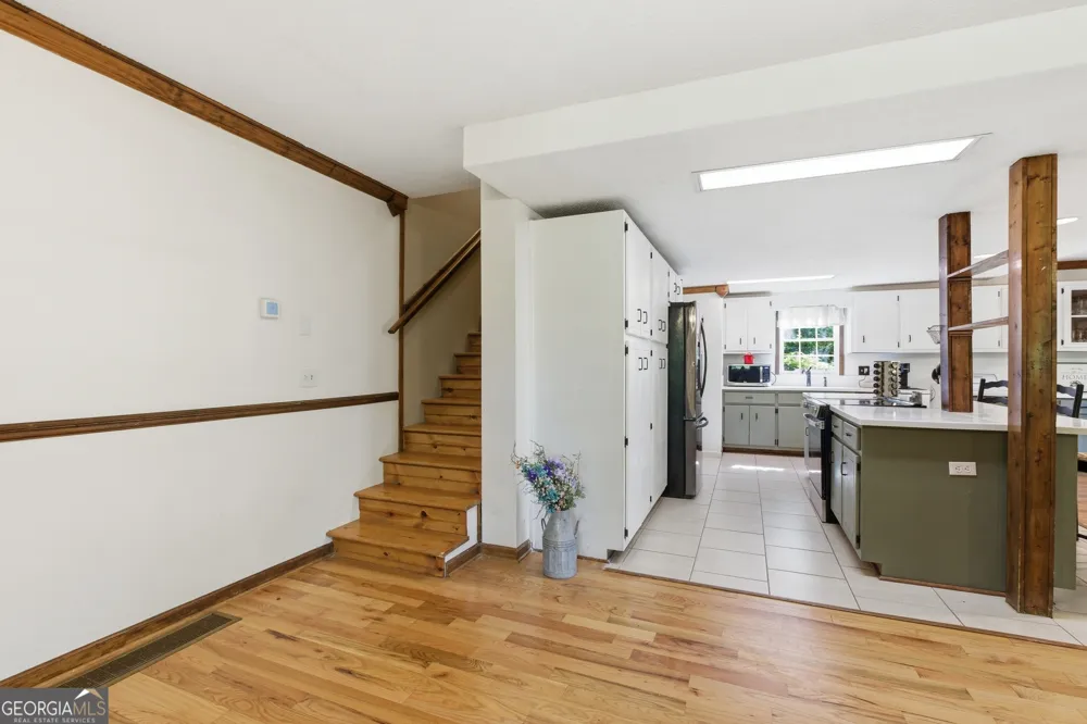 325 Kitchins LN Clayton, GA 30525
