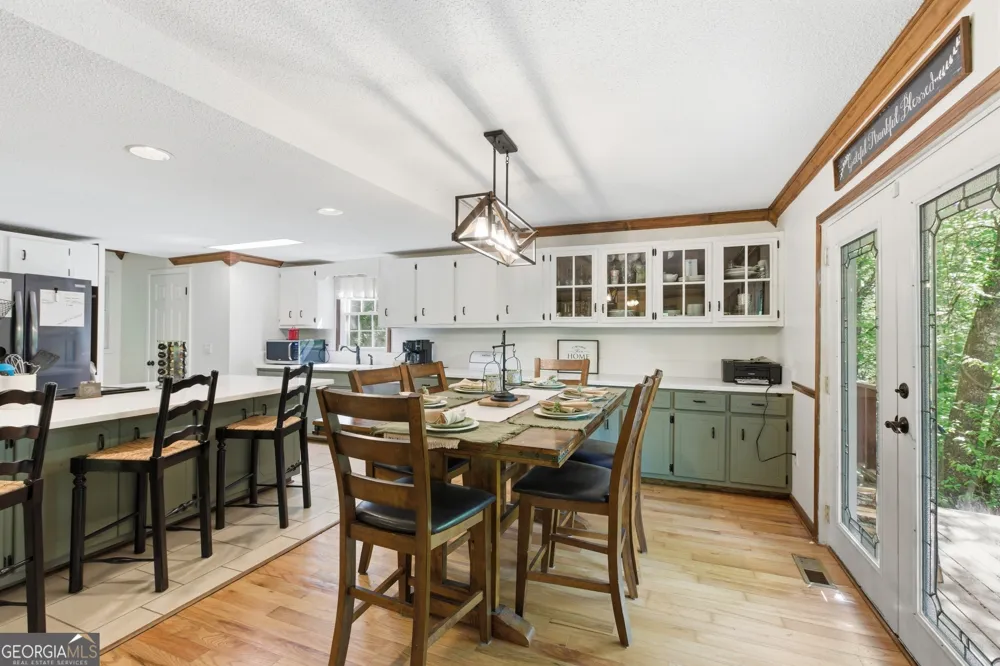 325 Kitchins LN Clayton, GA 30525