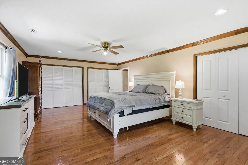 325 Kitchins LN Clayton, GA 30525