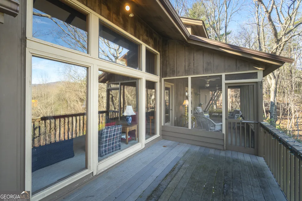722 Woodbrier Sautee Nacoochee, GA 30571