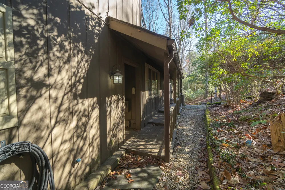 722 Woodbrier Sautee Nacoochee, GA 30571