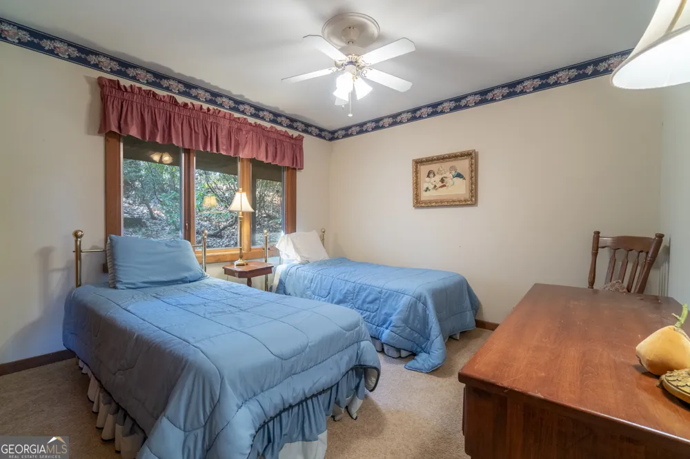 722 Woodbrier Sautee Nacoochee, GA 30571