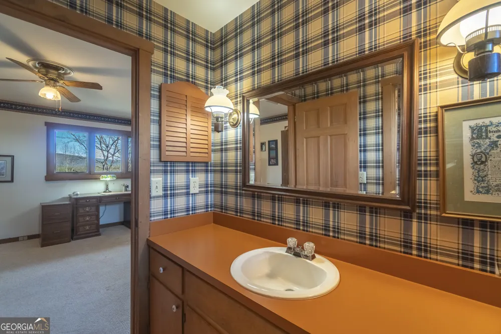 722 Woodbrier Sautee Nacoochee, GA 30571