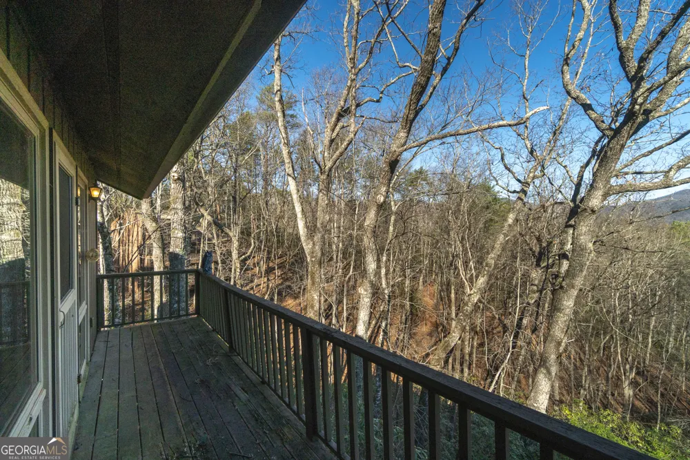 722 Woodbrier Sautee Nacoochee, GA 30571