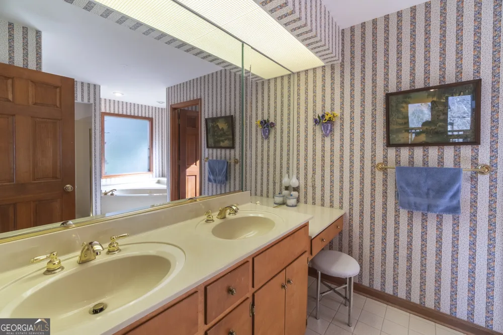 722 Woodbrier Sautee Nacoochee, GA 30571