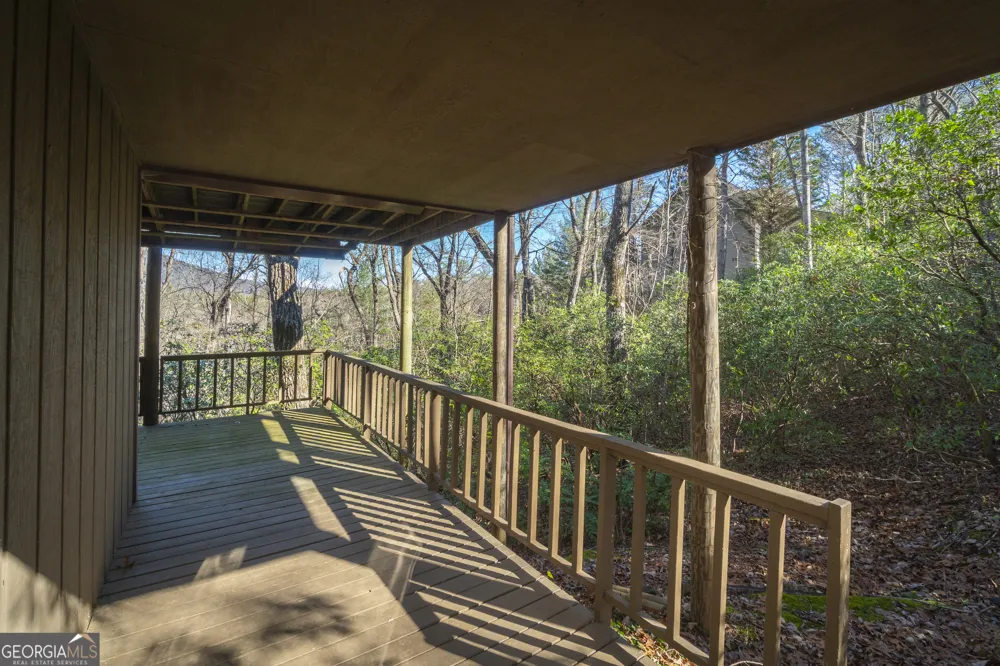 722 Woodbrier Sautee Nacoochee, GA 30571