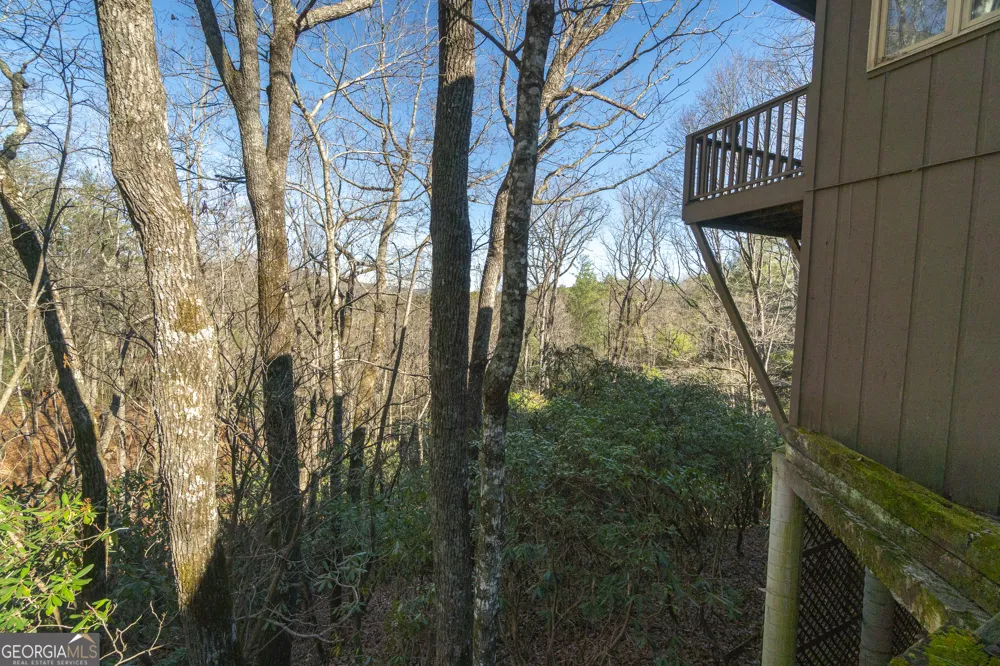 722 Woodbrier Sautee Nacoochee, GA 30571