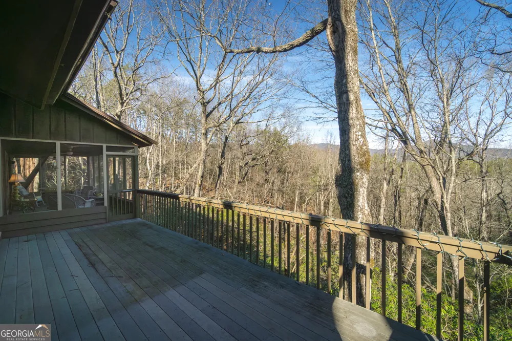 722 Woodbrier Sautee Nacoochee, GA 30571