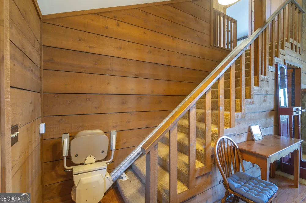 722 Woodbrier Sautee Nacoochee, GA 30571