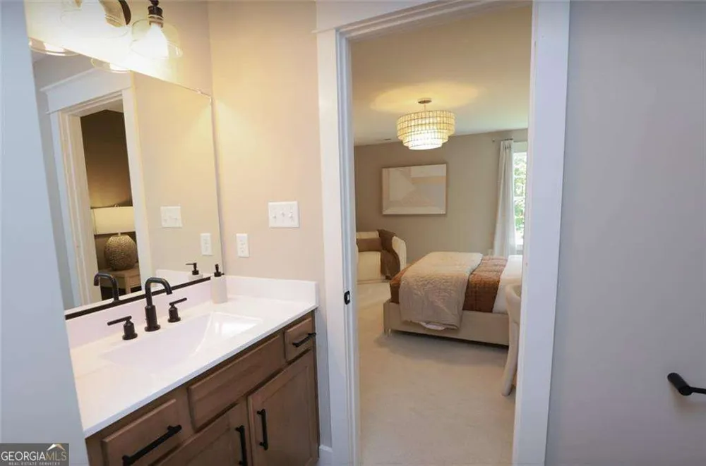 564 Trillium TRL Pendergrass, GA 30567