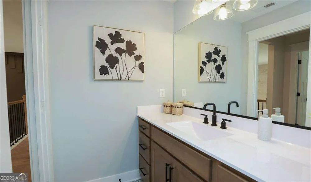 564 Trillium TRL Pendergrass, GA 30567