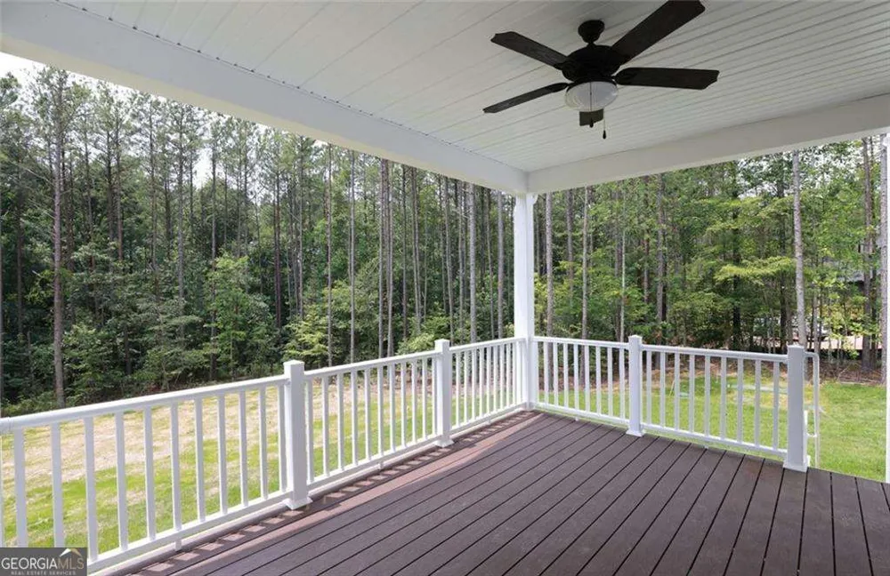 564 Trillium TRL Pendergrass, GA 30567