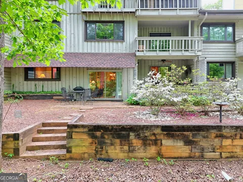 251 Shakespeare DR