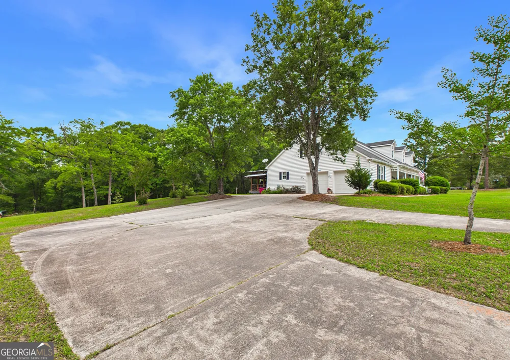 5771 Rogers RD Lizella, GA 31052
